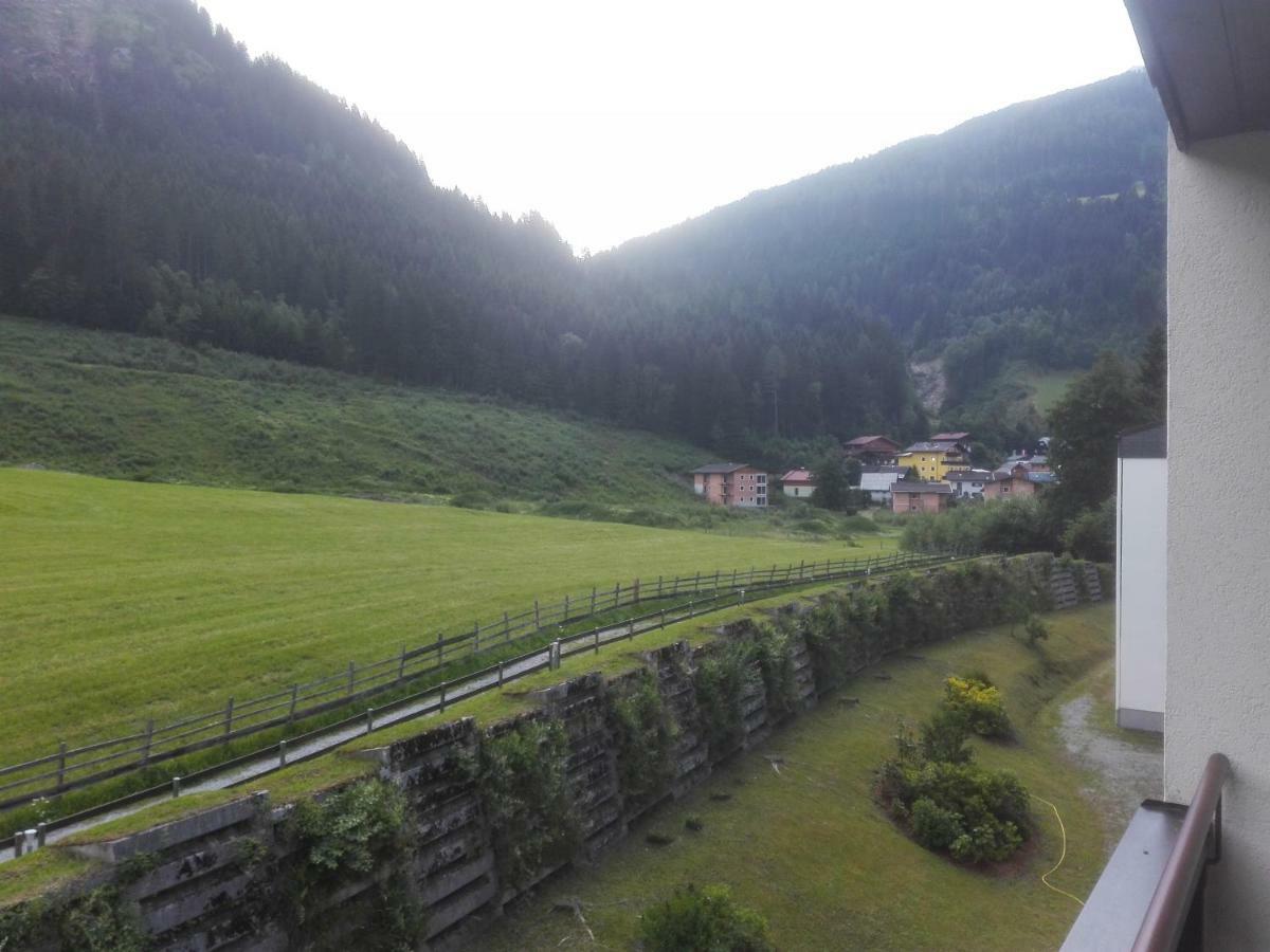 Privat Appartement Primel im Hotel Bad Gastein Exterior foto